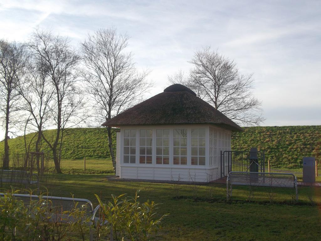 Ferienhaeuser Dornumersiel Esterno foto